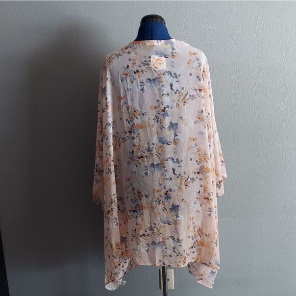 GeeGee Peachy Pink Floral Kimono 2XL - Picture 3 of 5